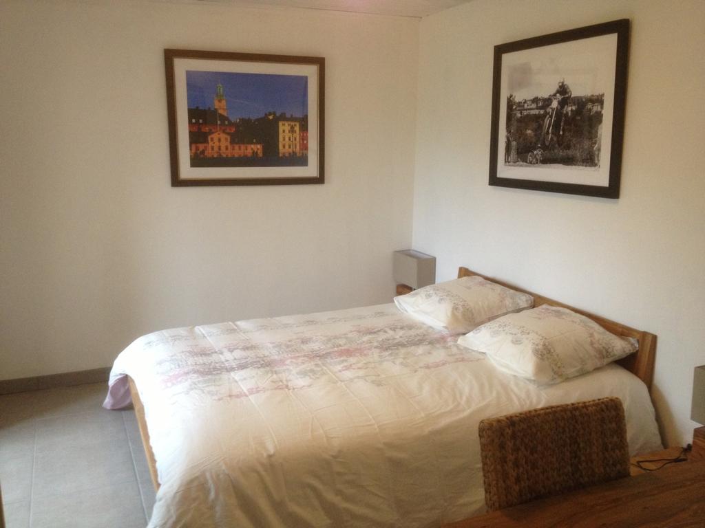 La Grange O Belles Bed & Breakfast Champfremont Room photo